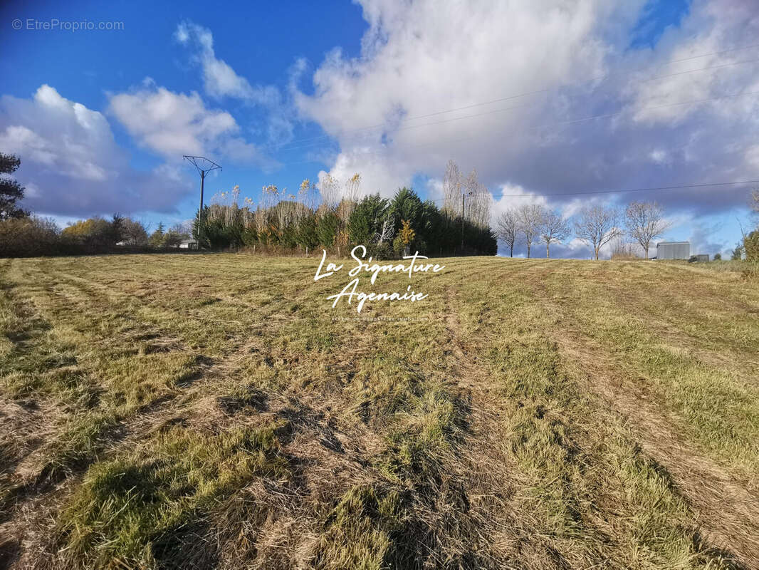 Terrain à ASTAFFORT