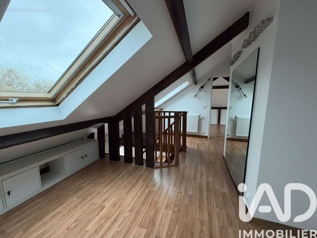 Photo 7 - Appartement à VILLENEUVE-SAINT-GEORGES