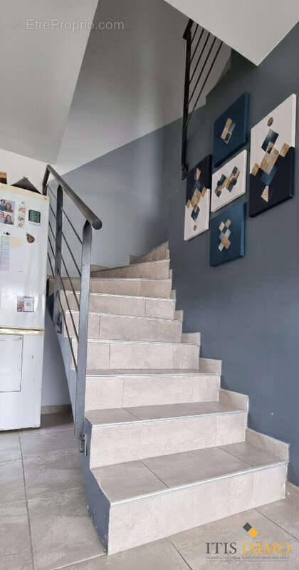 Maison à COMBAILLAUX