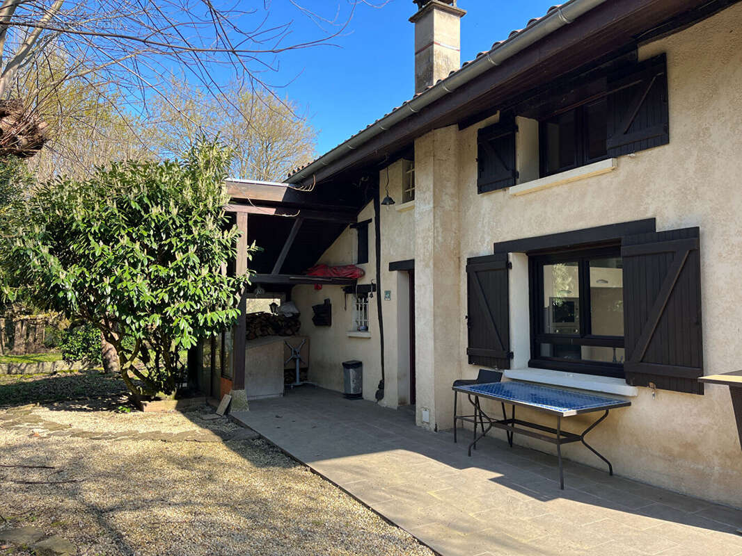 Maison à ATTIGNAT