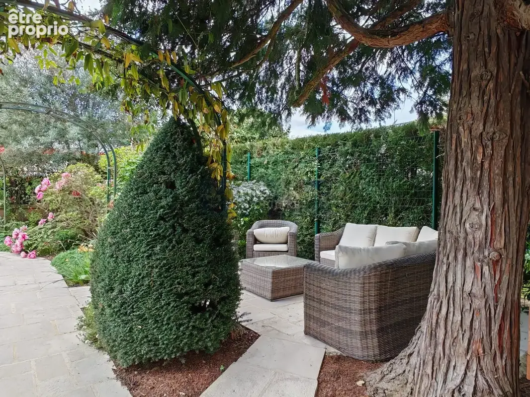 VERSAILLES MONTREUIL Grande maison familiale dans un Parc Privé - photo 15