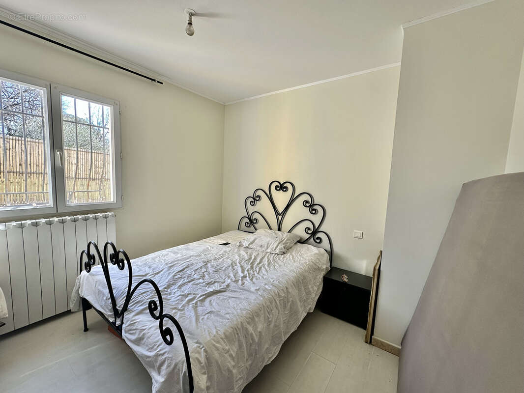 NOUVEAUTÉ EN EXCLUSIVITÉ - Villa de plain-pied 111 m2 avec dépendance - photo 6