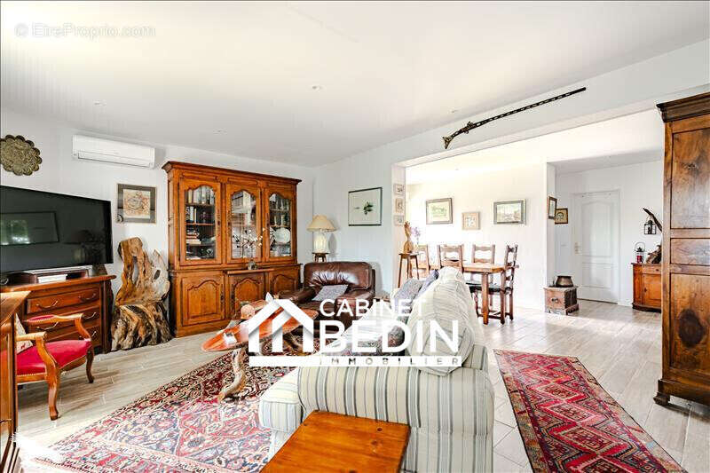 Maison 195 m² à Lalande-De-Pomerol  - photo 5