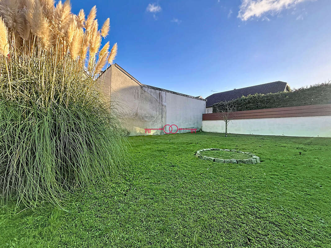 Taissy - Maison familiale avec sous-sol, dans un secteur calme - photo 9