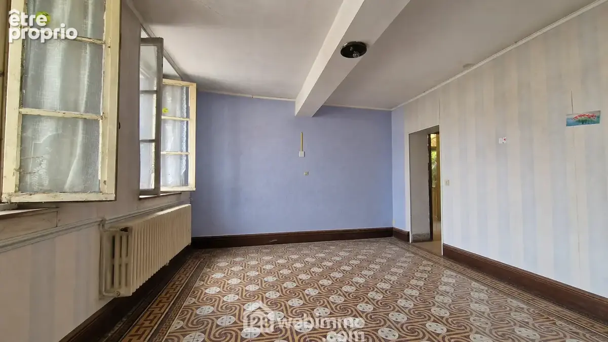 Une salle à manger de 17 m²