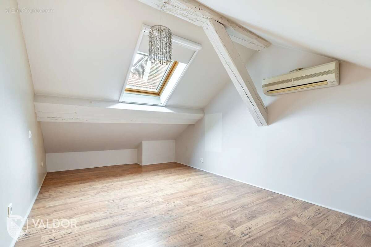 Appartement à VILLEFRANCHE-SUR-SAONE