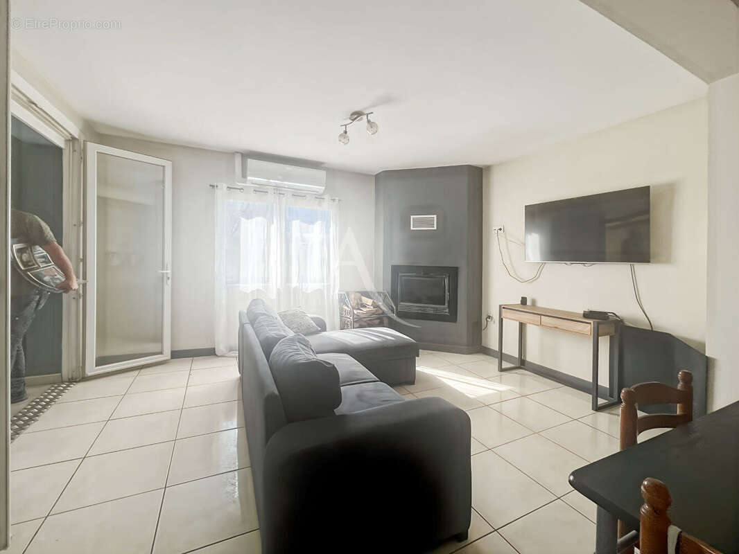 Maison à MONSEMPRON-LIBOS