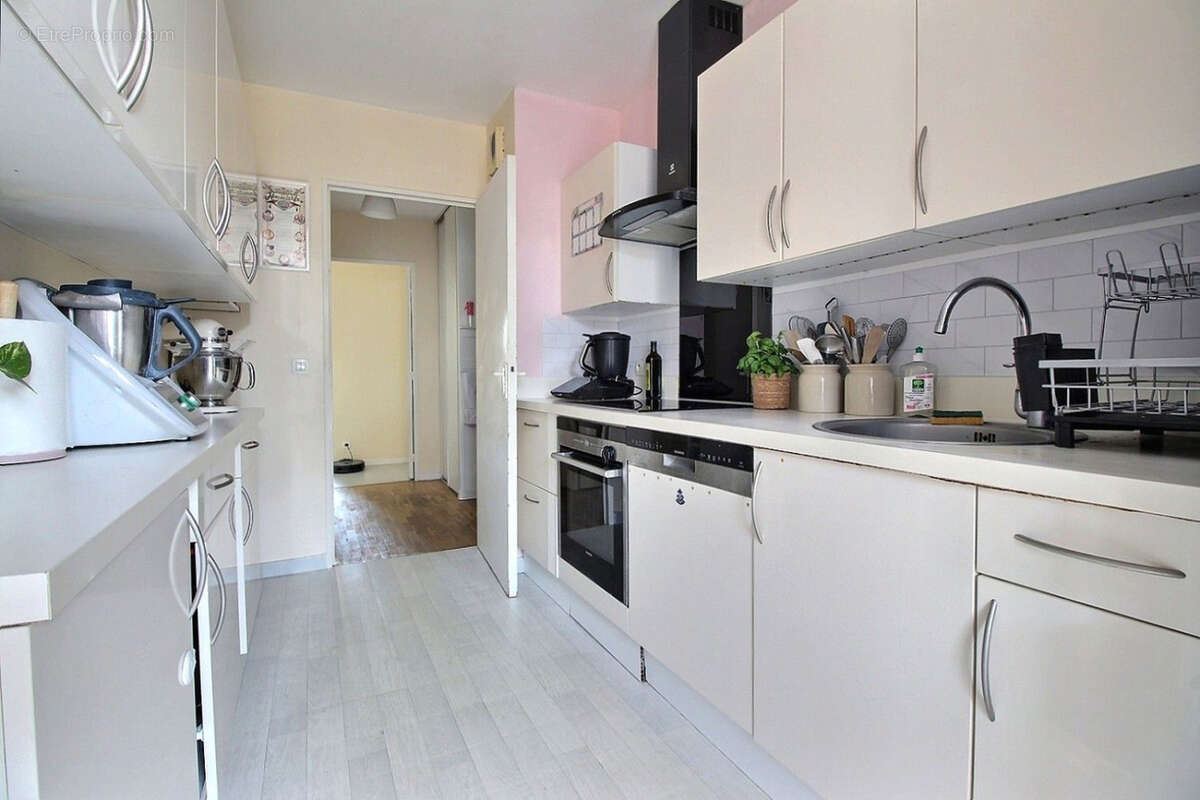 Appartement 81 m² à Issy-Les-Moulineaux  - photo 7