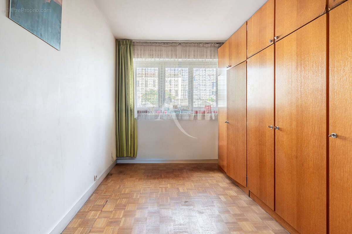 Appartement à IVRY-SUR-SEINE