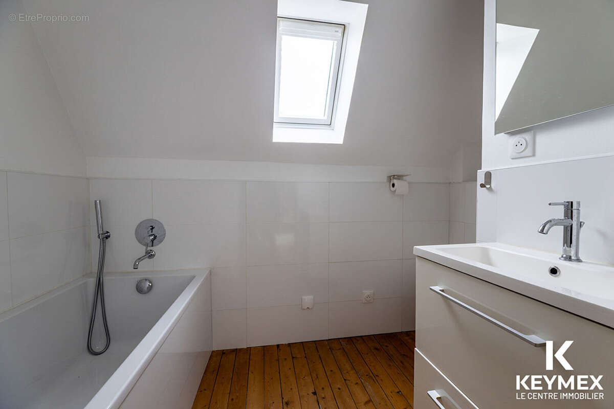 Maison à BEAUMONT-SUR-OISE