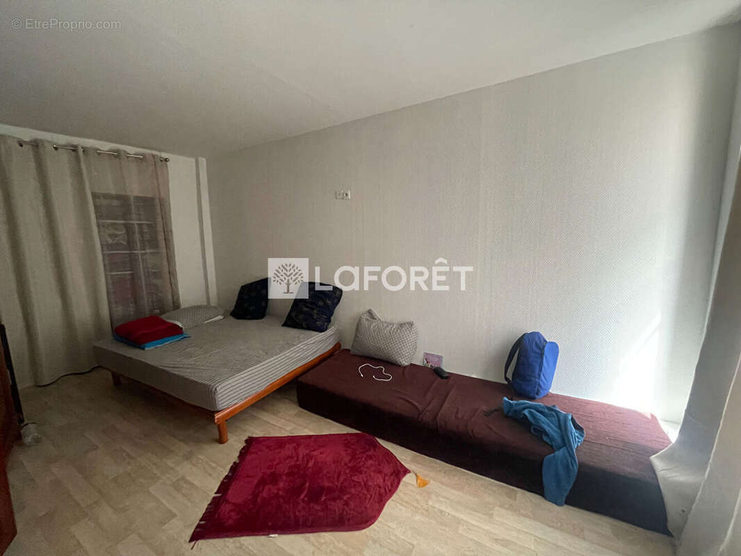 Appartement à VETHEUIL