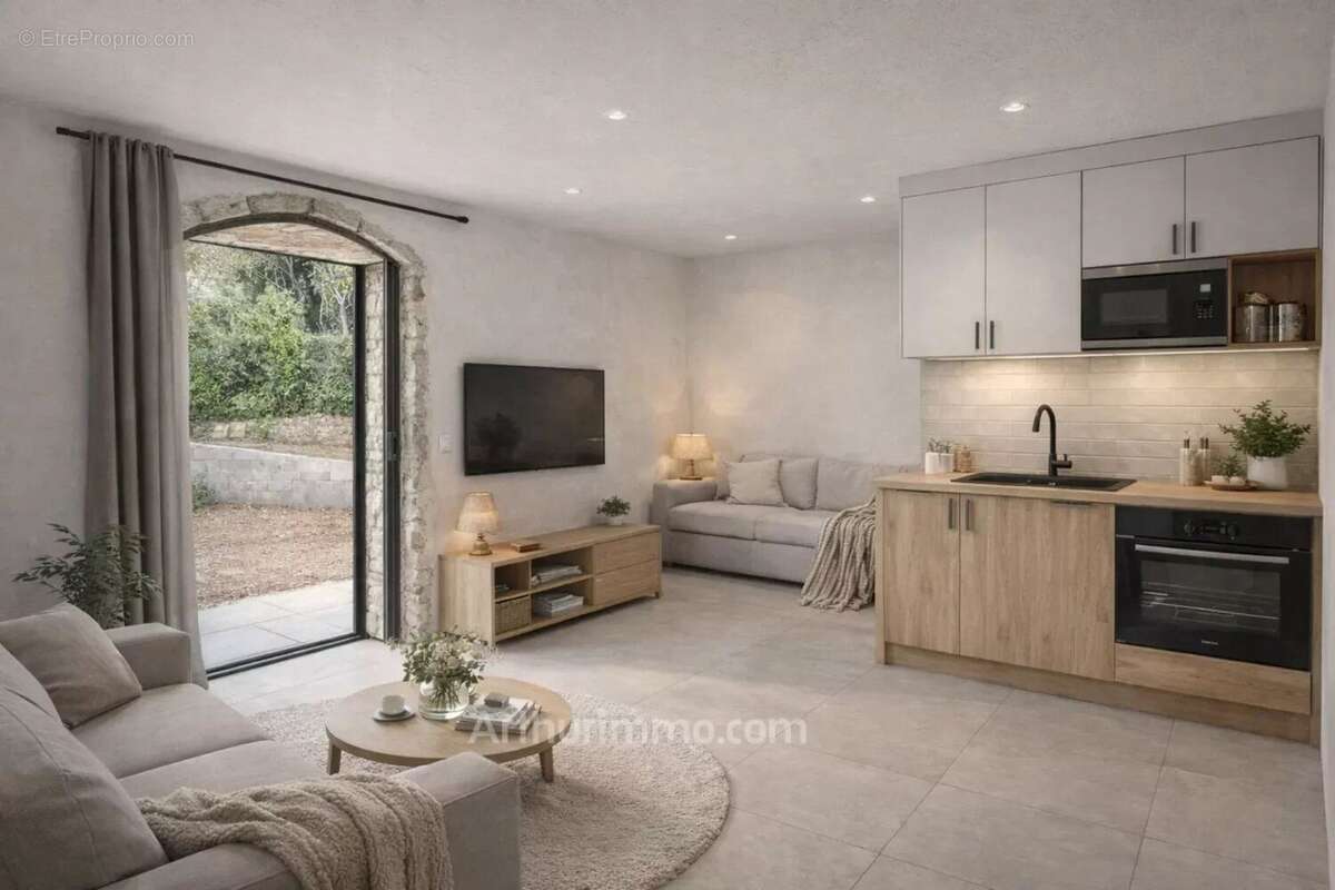 Appartement à MOUANS-SARTOUX
