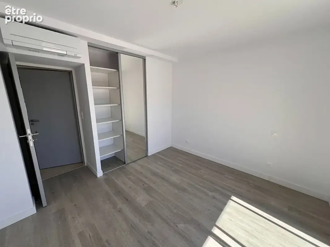 Collioure centre-ville ? appartement t3 de standing -96,81 m² avec vue mer - photo 7