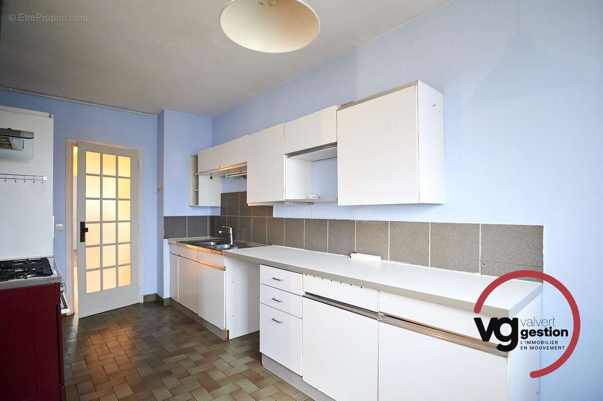 Appartement à TASSIN-LA-DEMI-LUNE