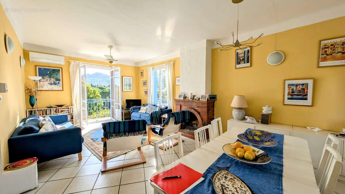 Maison à LAROQUE-DES-ALBERES