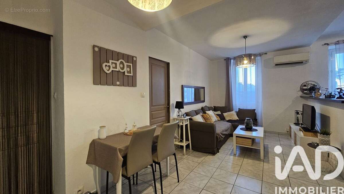 Photo 4 - Appartement à MARSEILLE-3E