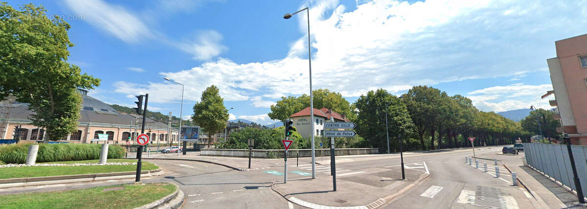 Commerce à CHAMBERY