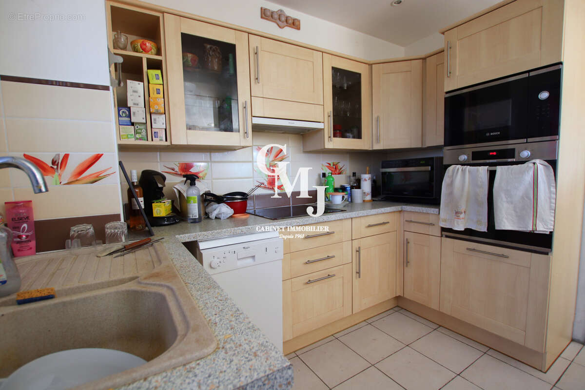 Appartement à FREJUS