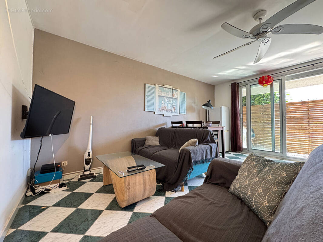Appartement à SAINT-DENIS