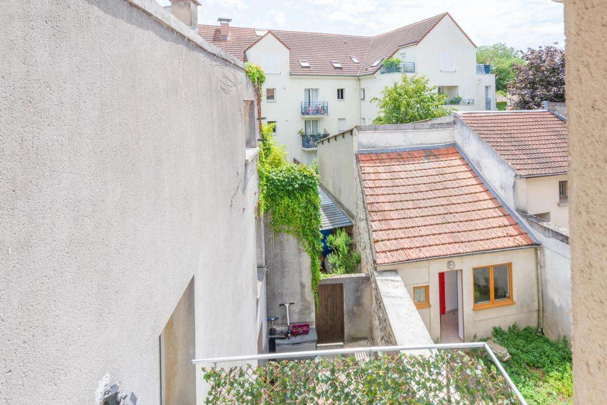 Herblay- hypercentre- duplex 117 m² refait a neuf - photo 19