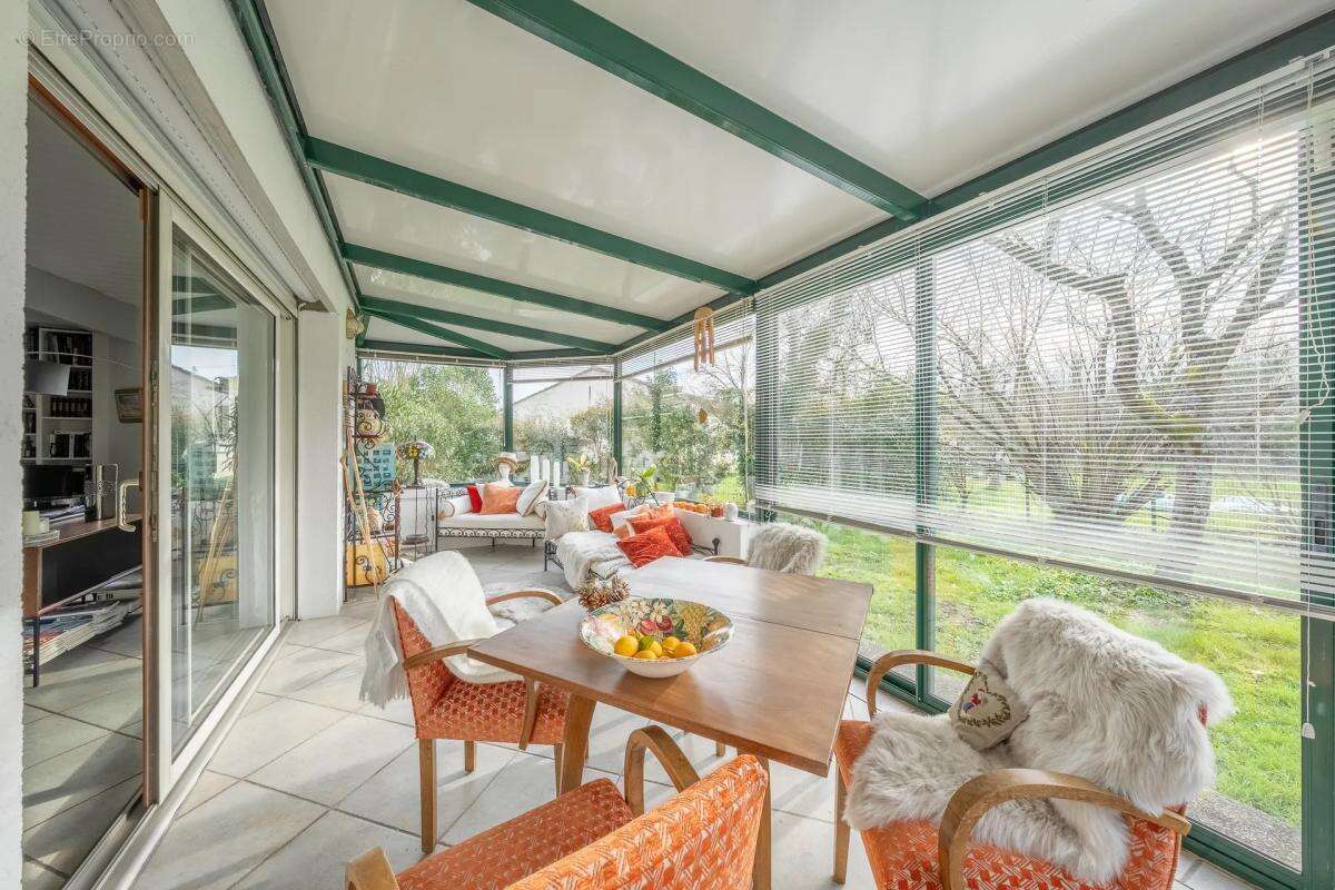 Maison à SAINT-LOUBES