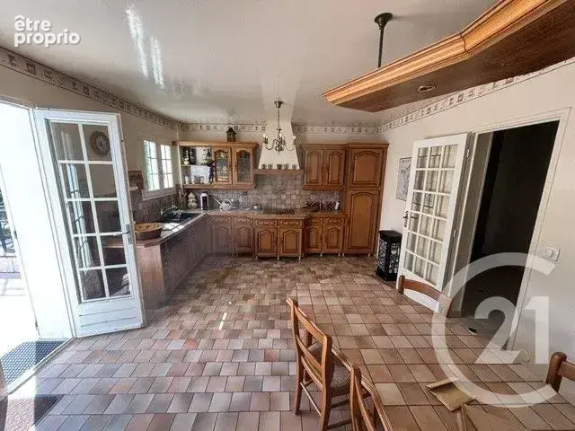 Maison 14 pièces 337 m² à vendre à Saint-Pathus (77178) - photo 7