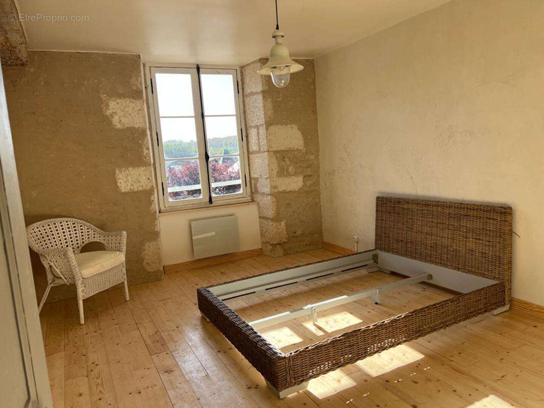 Maison à LA MOTHE-SAINT-HERAY