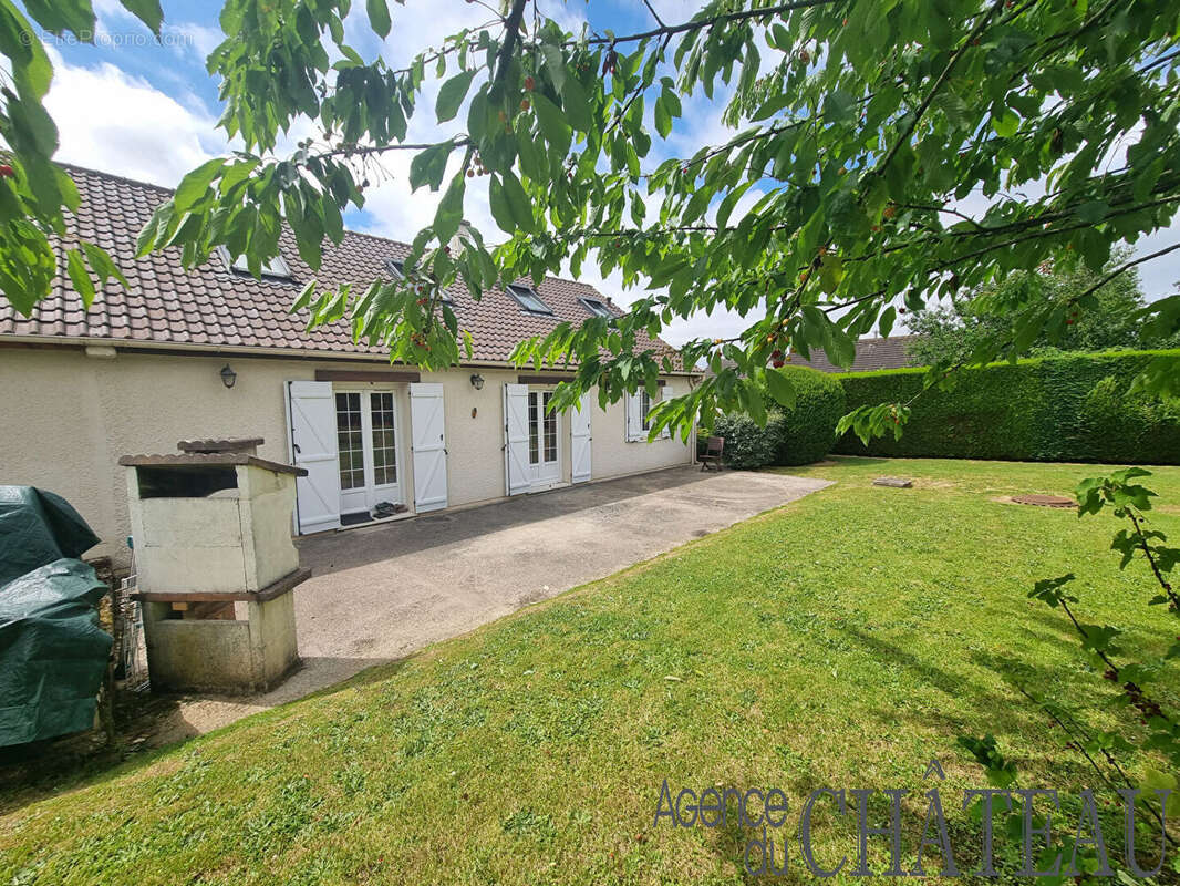 Maison à SAINT-CLAIR-SUR-EPTE