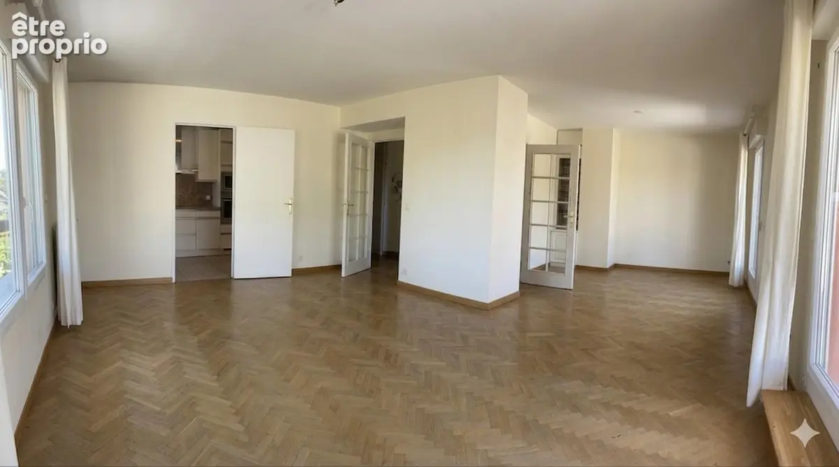 Grand appartement familial  111,6 m² avec terrasse de 33 m² - photo 3