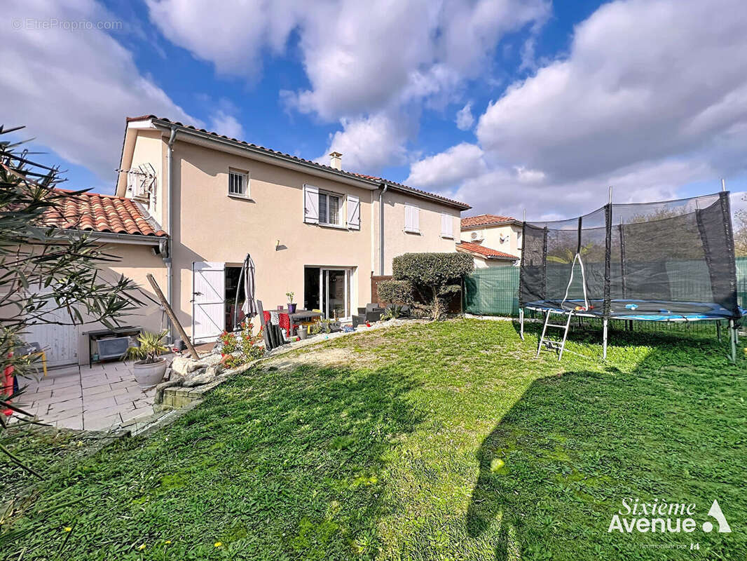 Maison à CHASSE-SUR-RHONE