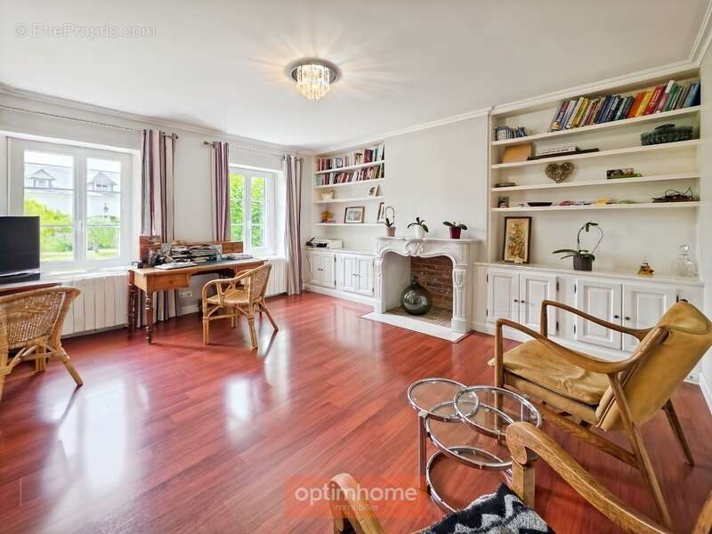 Propriete 273 m² 6 chambres jardin expo sud - photo 19