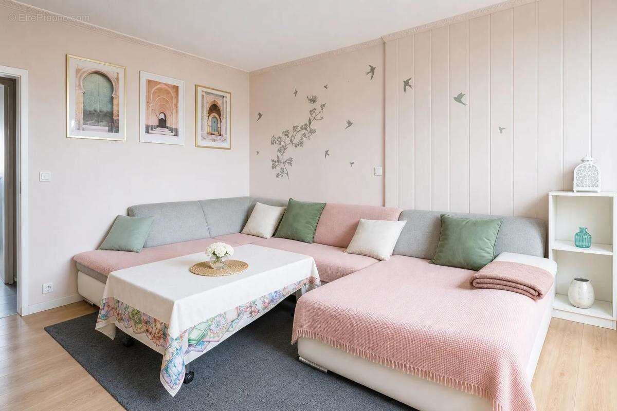 Appartement de 4 pièces de 67 m² à Rosny-sous-Bois - photo 2