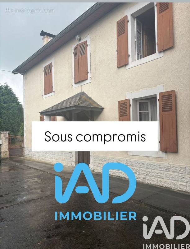 Photo 1 - Maison à UZEIN