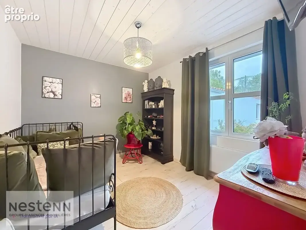 Charmante longère en pierre à vendre à Sallertaine, alliant confort et espace - photo 12