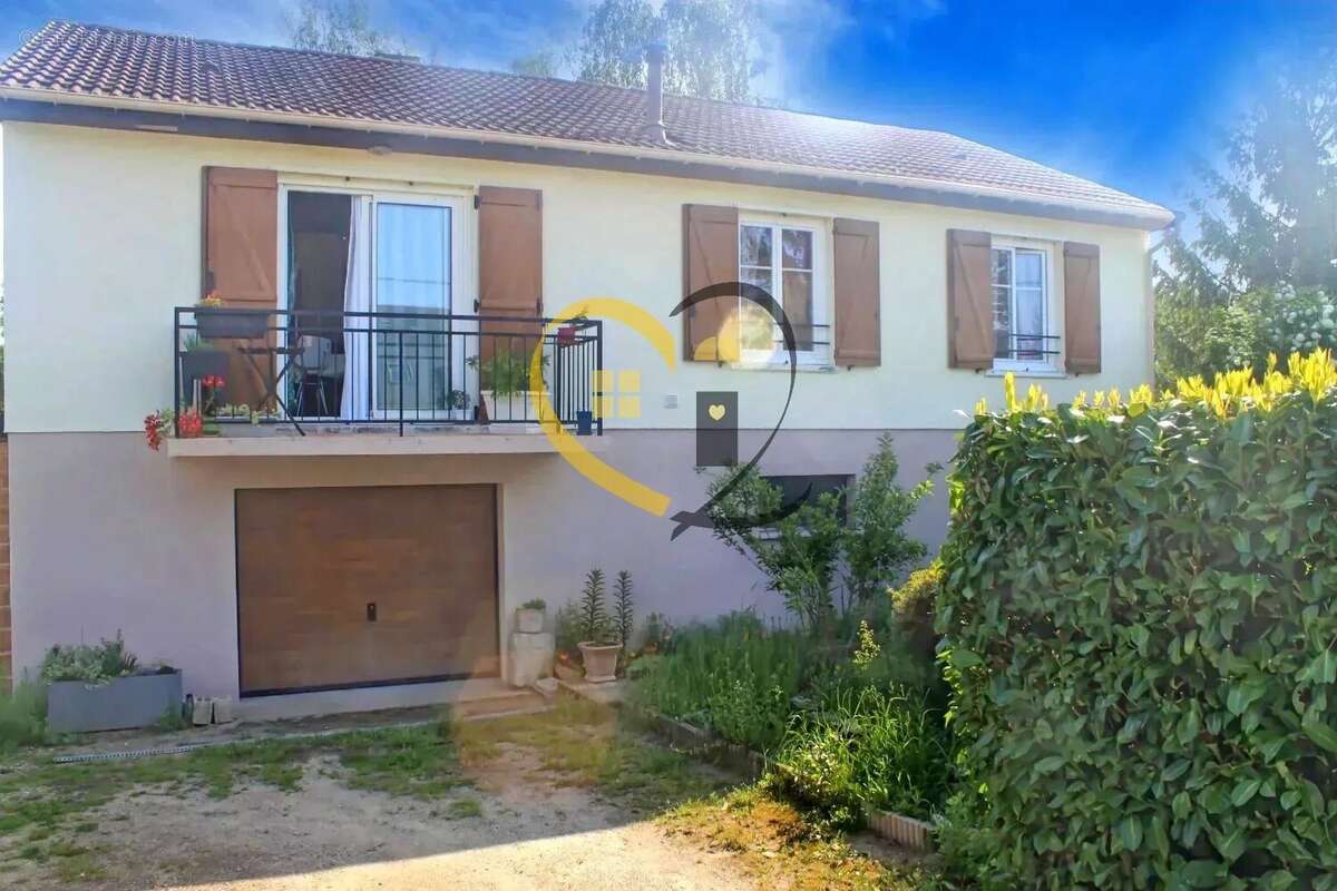 Maison à MARIGNY-LES-USAGES