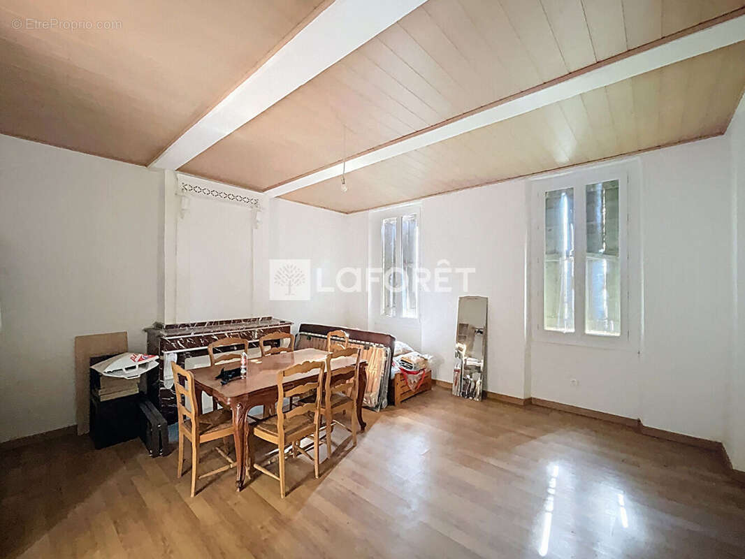 Maison à CASTELSARRASIN