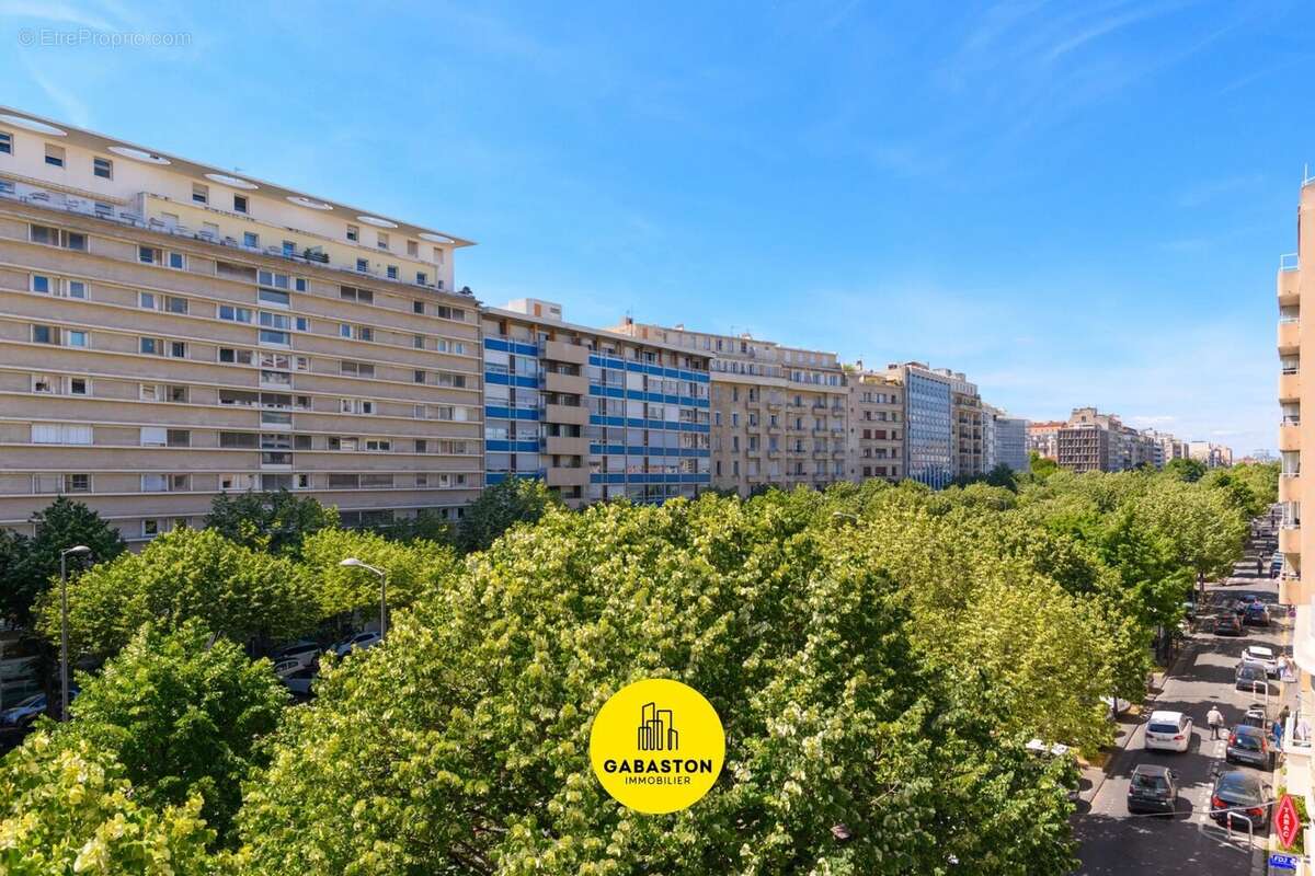 Appartement à MARSEILLE-8E