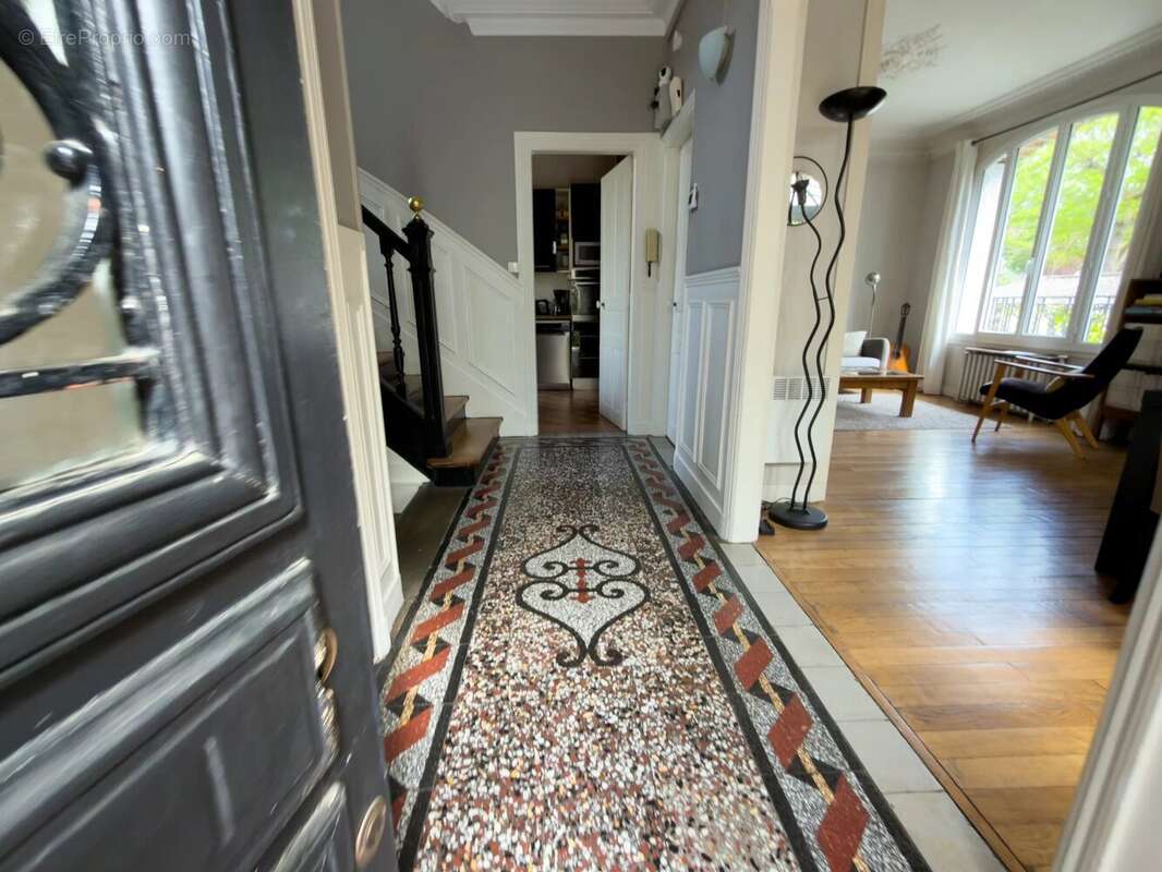 Maison à LE RAINCY