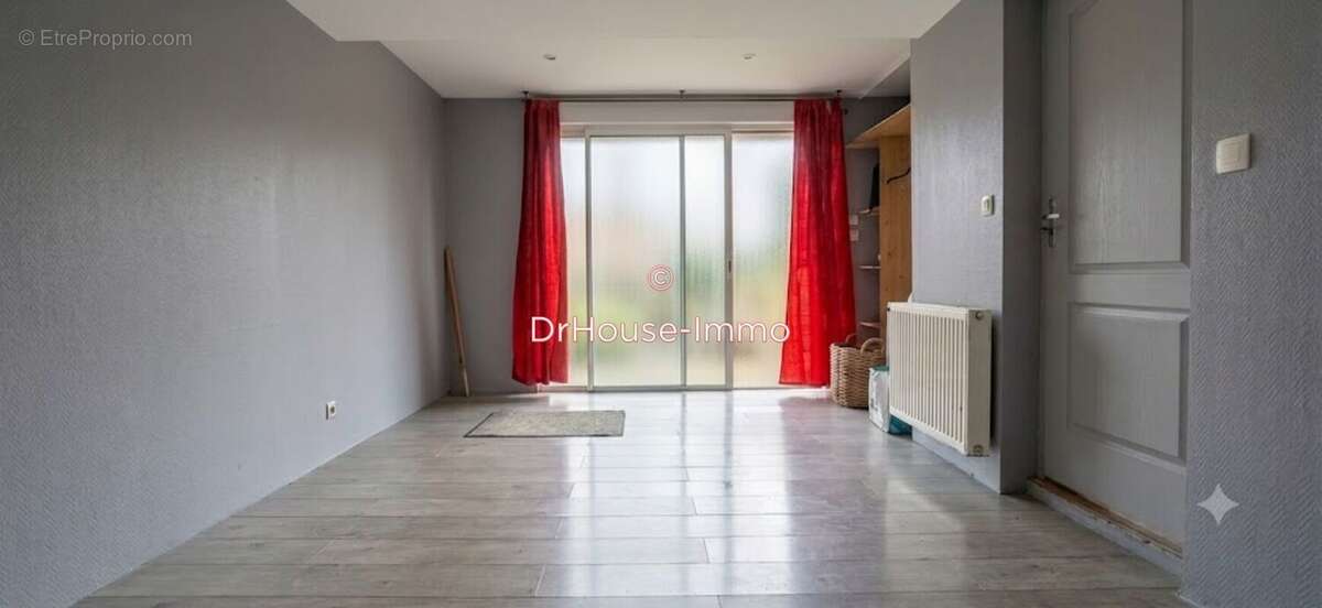 Maison 170 m² à Apremont  - photo 14