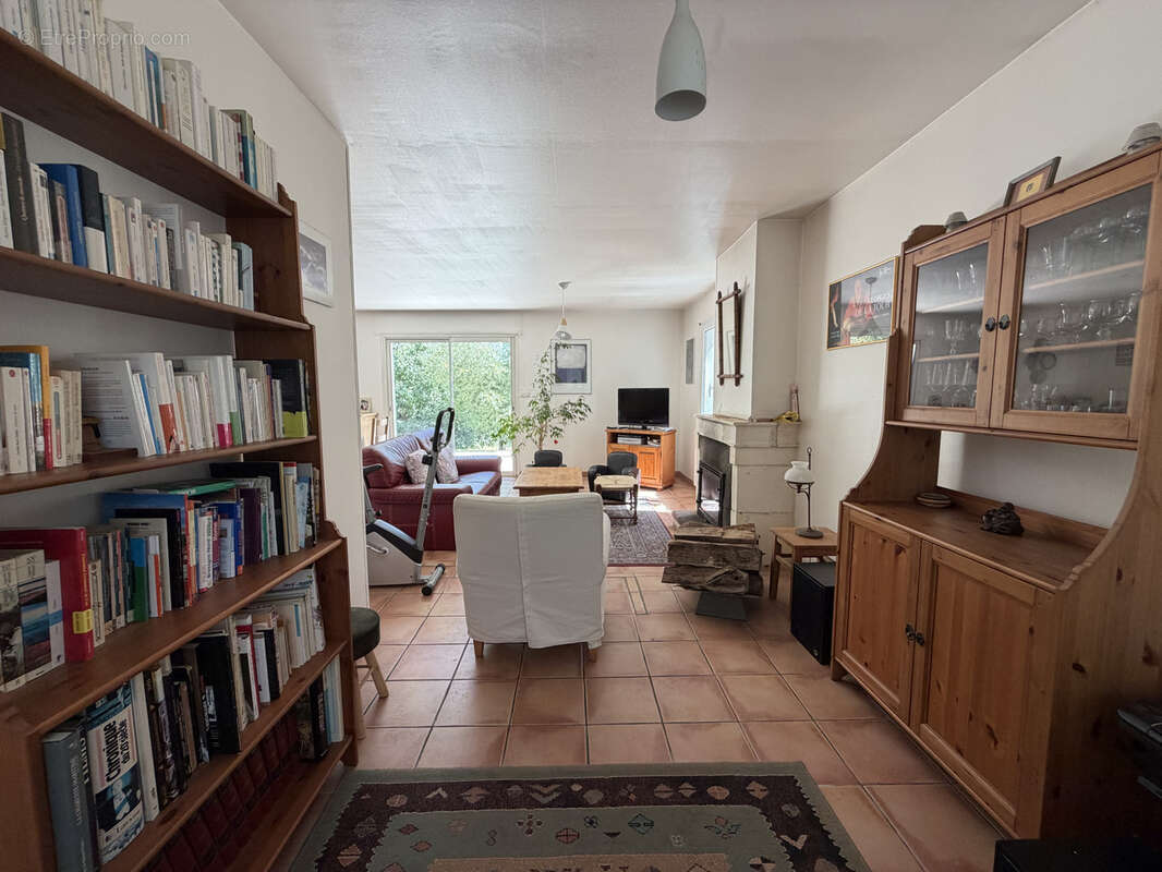 Maison à LA CLISSE