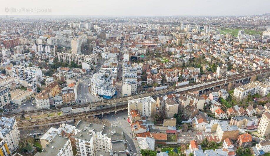 Appartement à COLOMBES