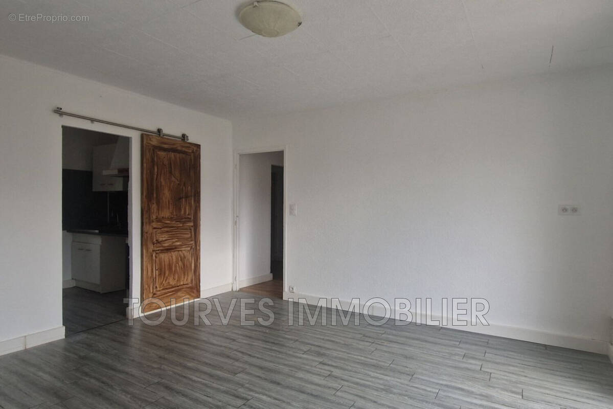 Maison à TOURVES