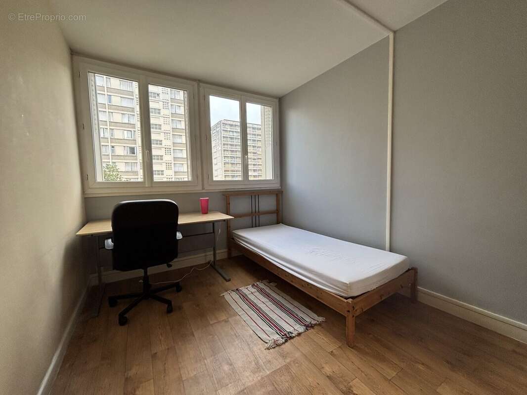 Appartement 80 m² à Grenoble  - photo 2