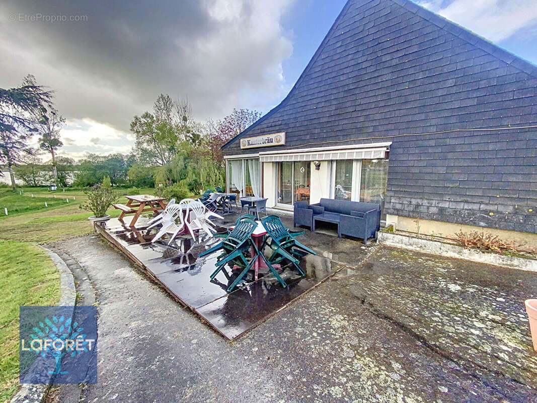 Commerce à CHATILLON-EN-VENDELAIS