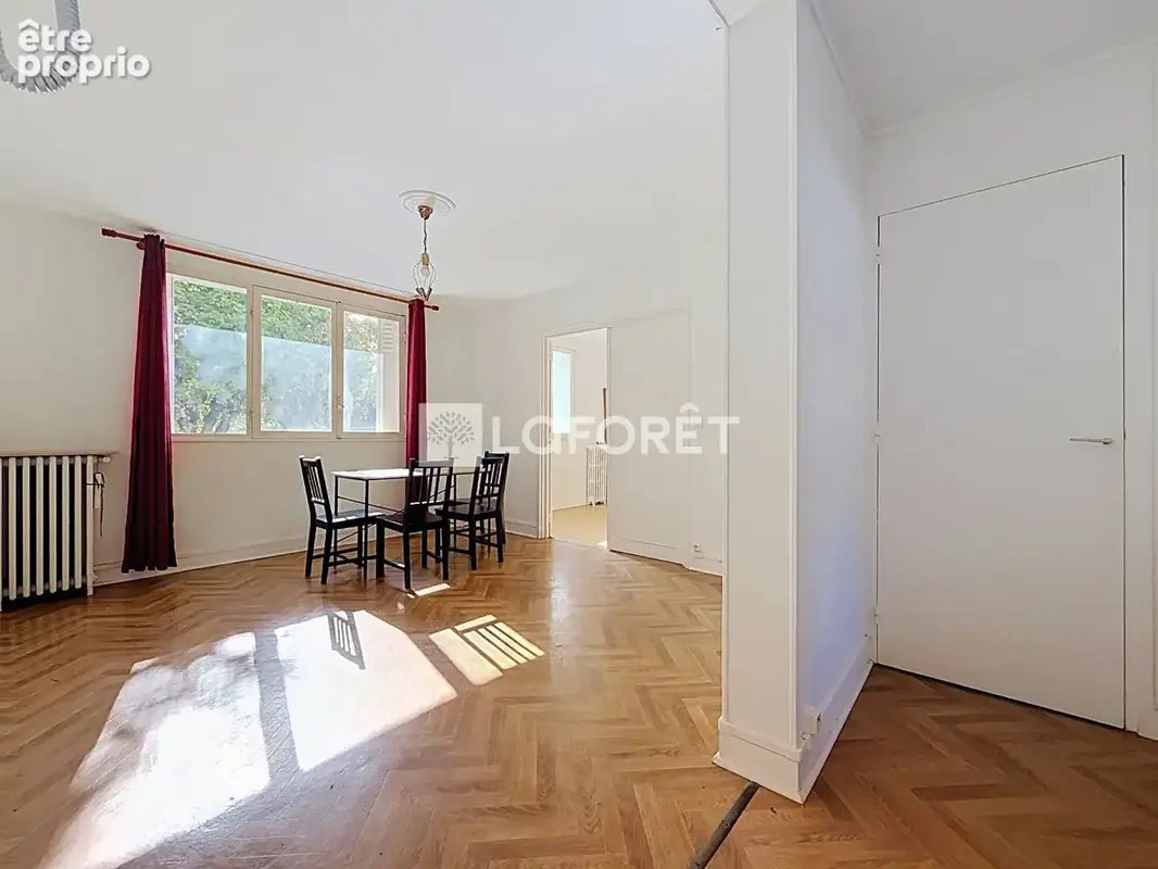 Appartement Rueil Malmaison 2 pièce(s) 42 m2 - photo 2