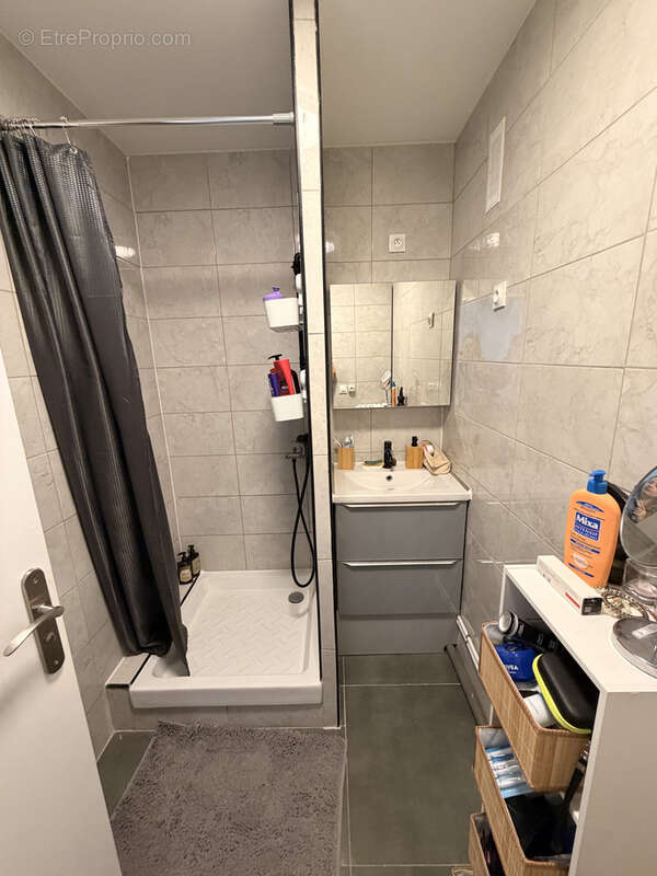 Appartement à ALLONNES