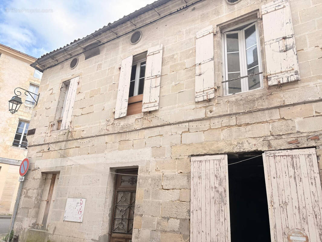 Appartement à BLAYE