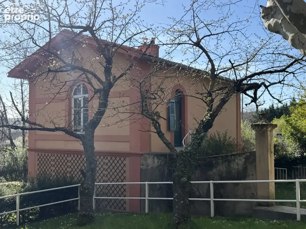 Propriété de caractère - Maison bourgeoise de 1858 avec parc, piscine et ancienne maison de g - photo 8