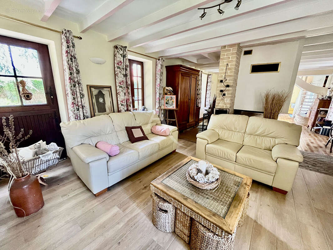 Maison à CAMIERS