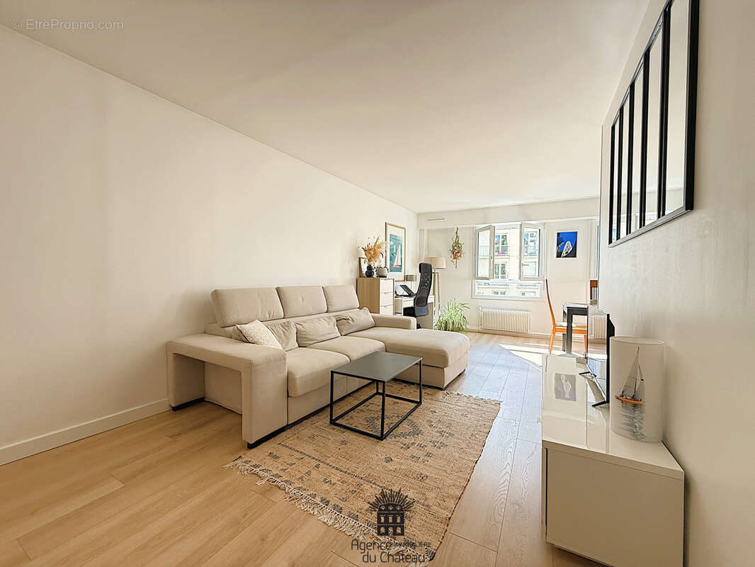 Appartement à VERSAILLES